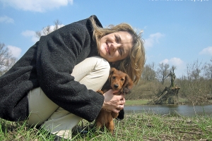 Elzbieta Boguslawska-Przybysz z jamnikiem